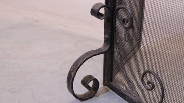 17772. Original Large Scale Spanish Revival 1920's Firescreen - Image 4