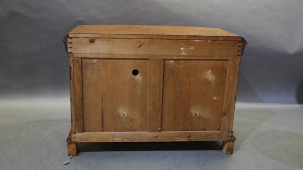 17774. Deco Side Cabinet With Burl Wood - Image 4