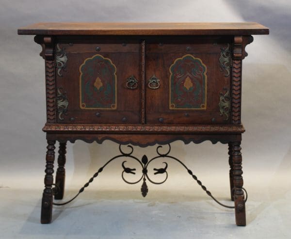 39871. Small 1920's Sideboard Wit Original Finish And Iron Trestle