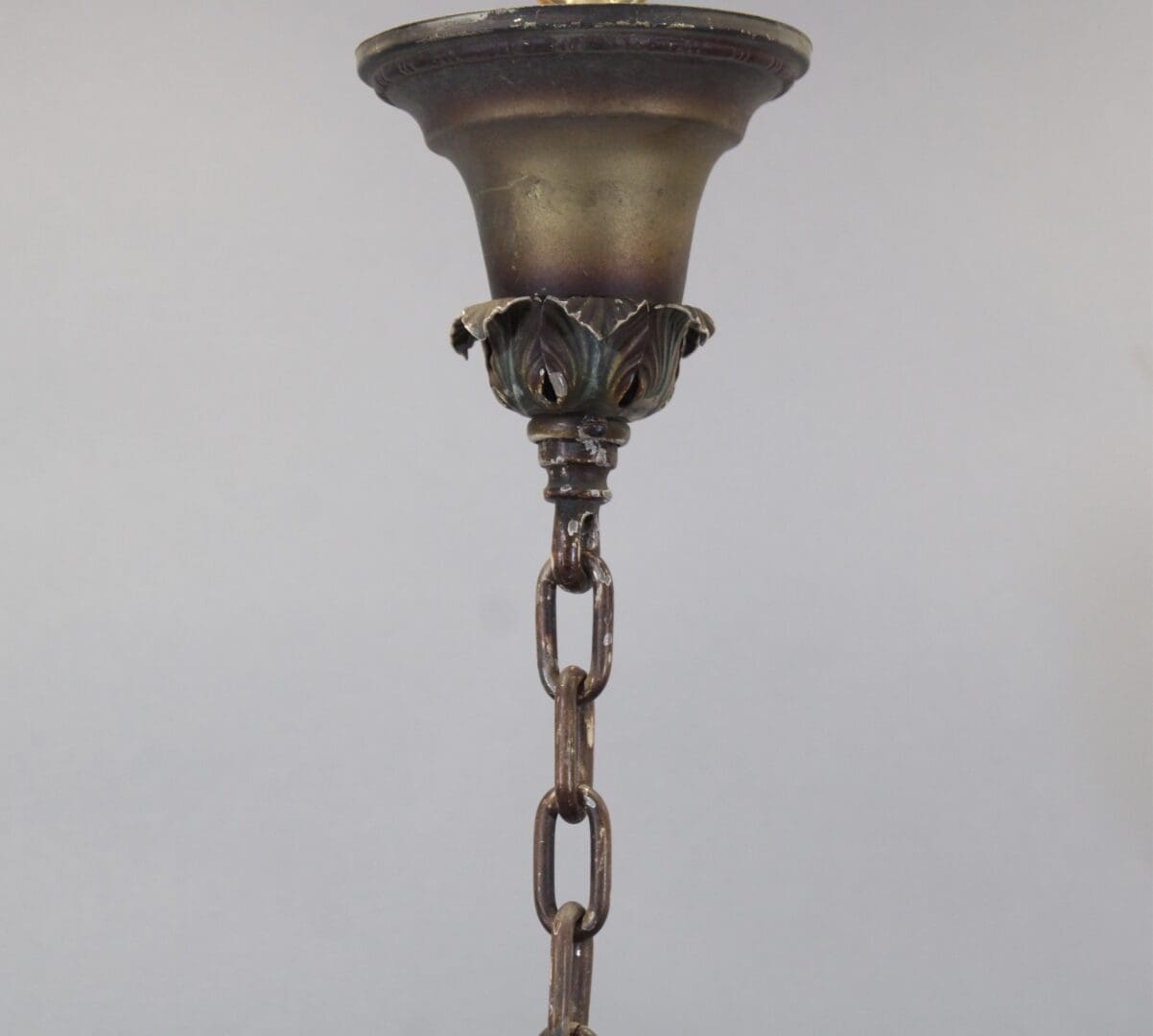 1920's Polychrome Pendant With Three Lights With Floral Pattern - Image 4