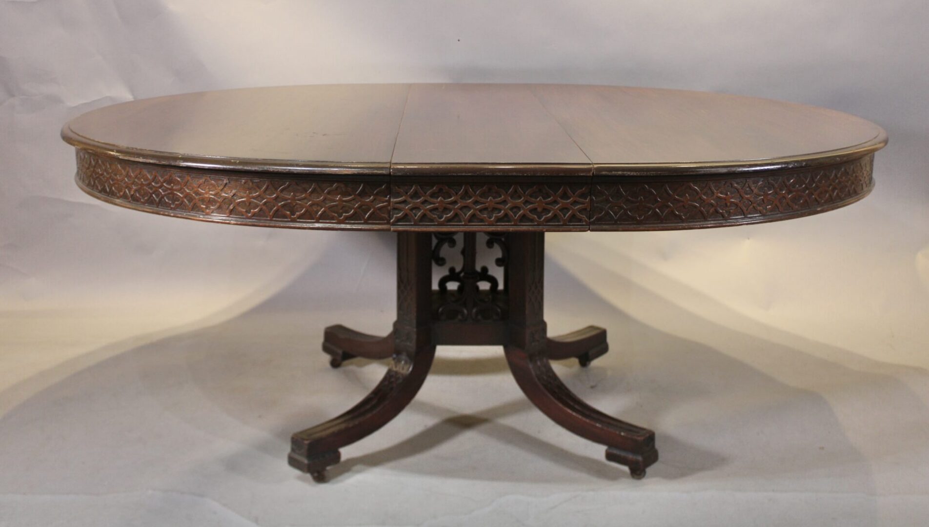 Rare Versatile 1920's Dining Room Table ( 5 ft round to over 10 ft long with leafs)